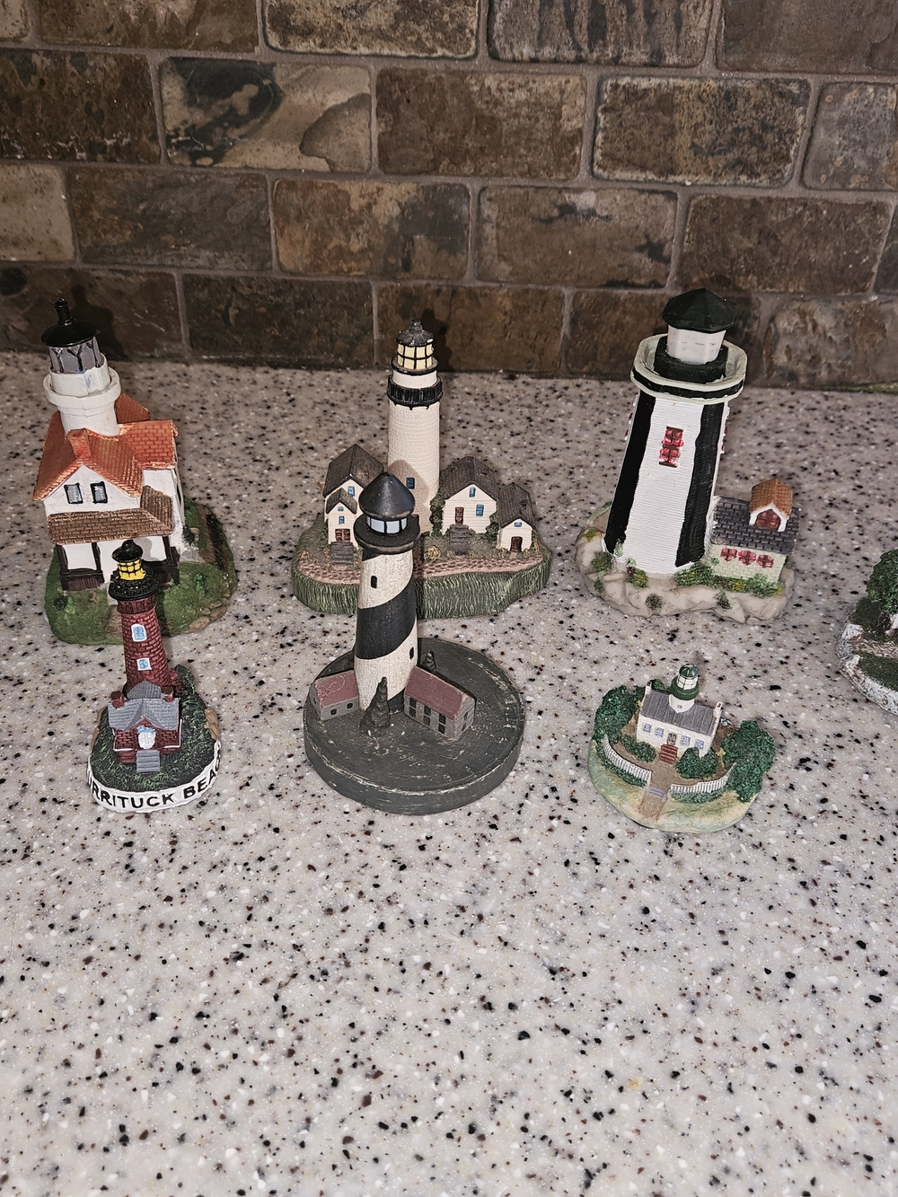 Pack Of 8 Miniature Lighthouse Srt